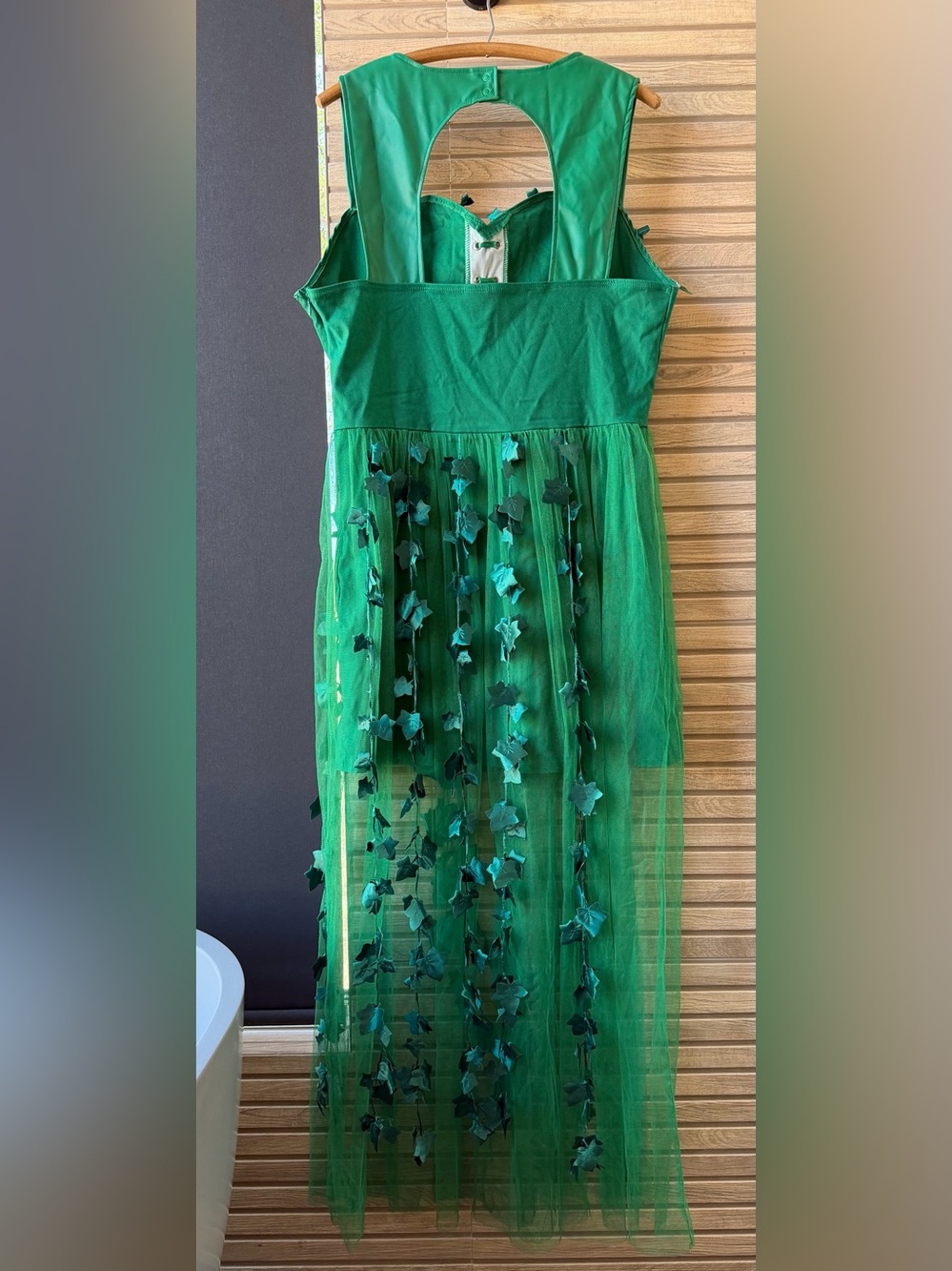 DC Poison Ivy Costume Dress XL Spirit Halloween Cosplay Comics Goth Adult 14-16 - Picture 13 of 16